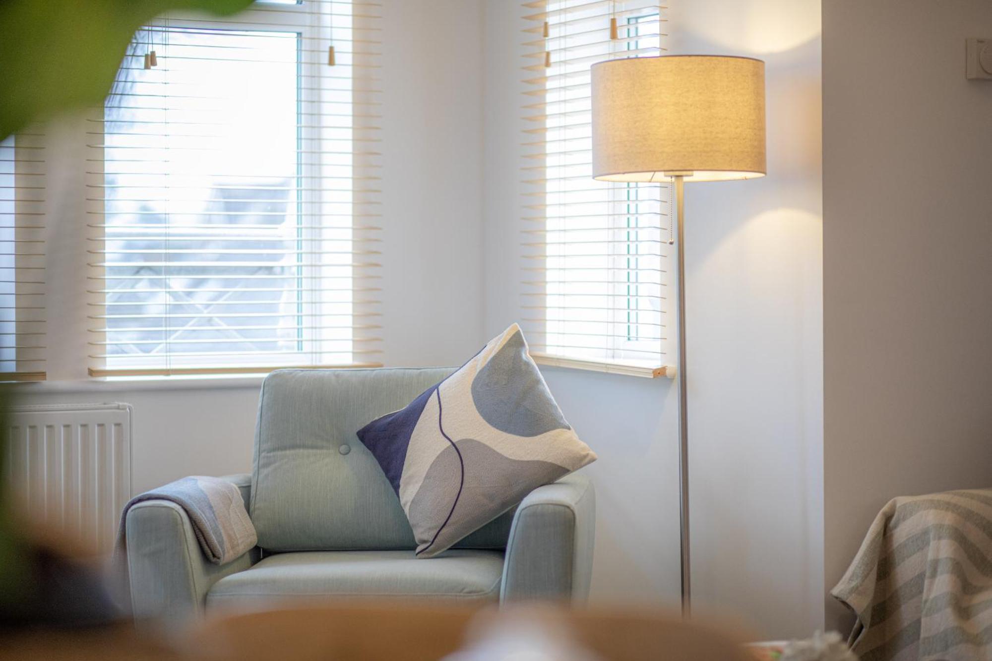 Crescent House Apartments Telford Phòng bức ảnh
