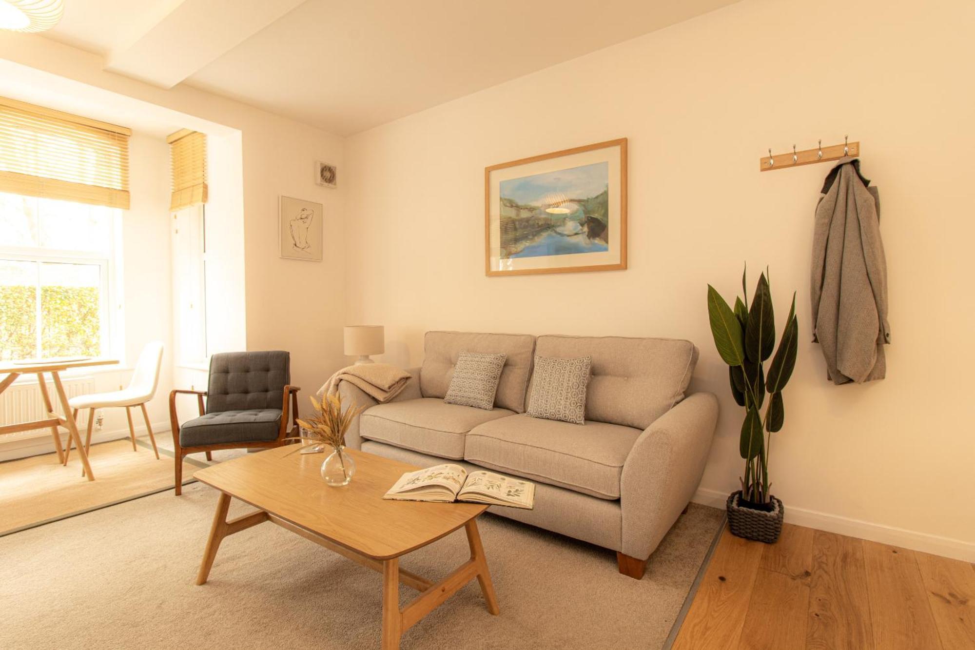Crescent House Apartments Telford Phòng bức ảnh